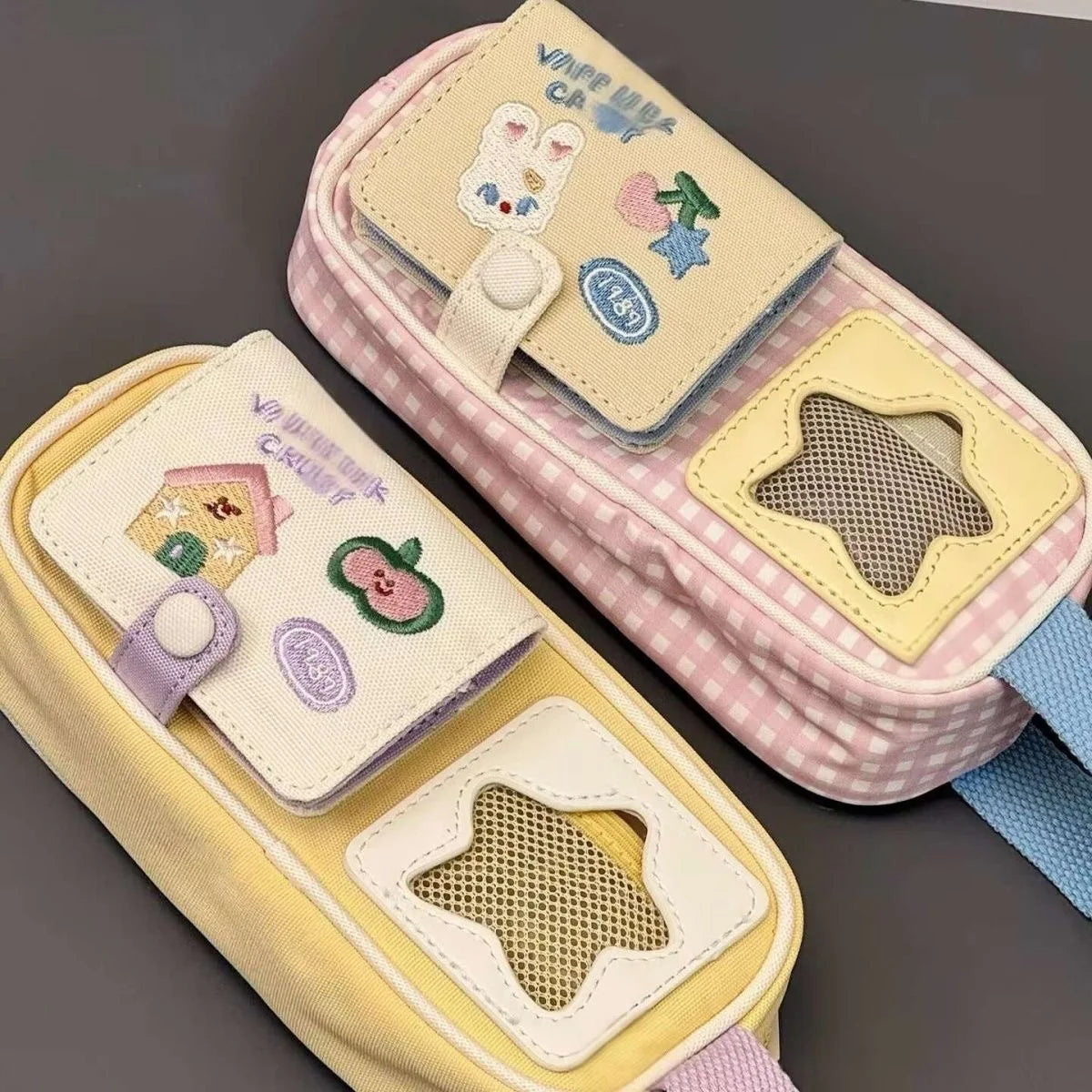 Creative cartoon portable pen case, large-capacity picnic series pencil case, multi-functional stationery bag for students